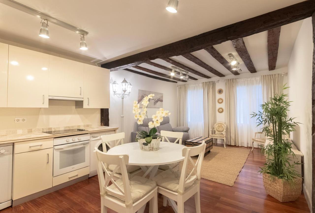Precioso Apartamento Con Entrada Autonoma En El Casco Viejo Bilbao Exterior foto